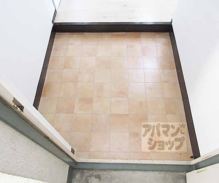 玄関　玄関部分です。