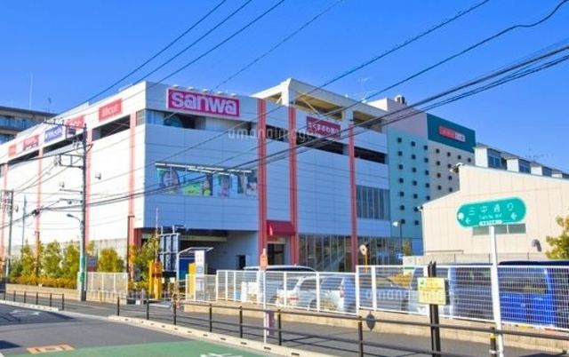 ショッピングセンター　アメリア稲城ショッピングセンター（ショッピングセンター）まで295m