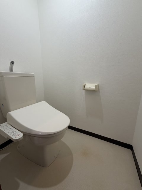 ジニアス塩澤のトイレ写真