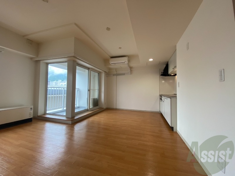 居室・リビング　広くてキレイなお部屋が広がっていて、充実した生活が送れそう。