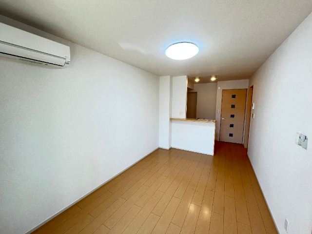 Eternal Lifeの居間写真