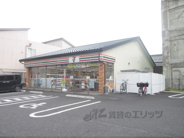 コンビニ　セブンイレブン彦根銀座町店（コンビニ）まで500m