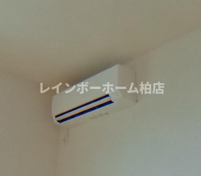 その他設備　エアコン2台です
