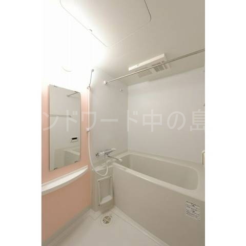 バス・シャワールーム　詳細は、ウィンドワード中の島店までご相談下さい。