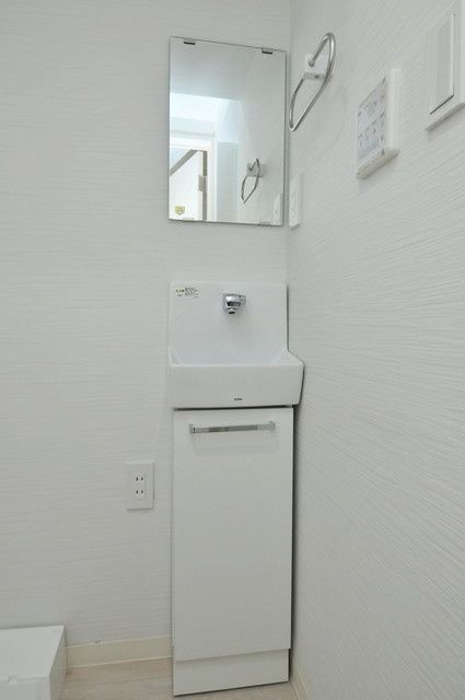 洗面設備　（別タイプ参考写真）Akari habiteB棟　豊島区南大