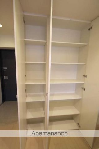 プライムアーバン堺筋本町の内装写真