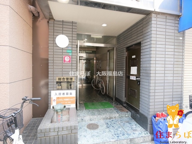 エントランス　共用部の印象も大切に