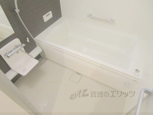 バス・シャワールーム　風呂