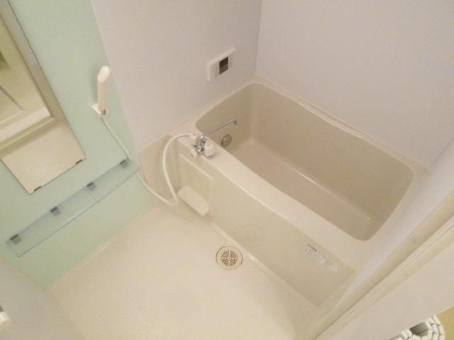 バス・シャワールーム　※同タイプのイメージ写真です