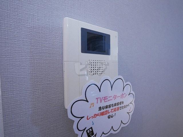 セキュリティ　来客の顔が見えて安心！TVモニターホン付きです♪