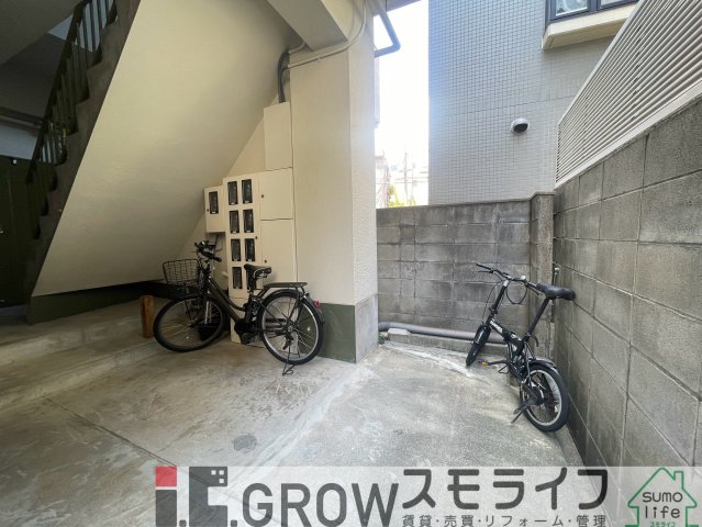 阪急神戸線 六甲駅 徒歩3分 4階建 築54年の外観写真