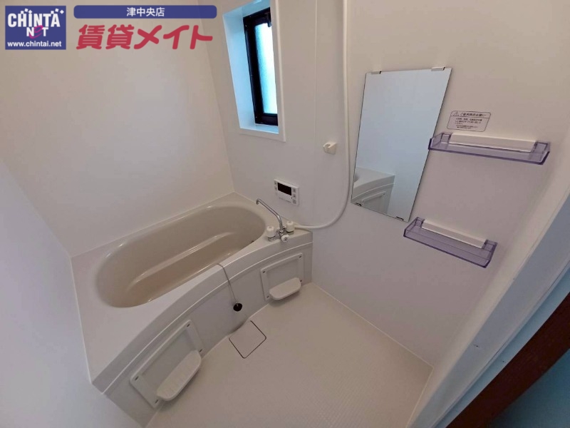 べレヴュー A棟の風呂写真