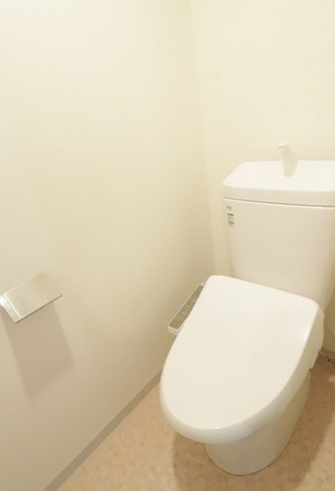 ＪＲ山手線 渋谷駅 徒歩10分 4階建 築7年のトイレ写真