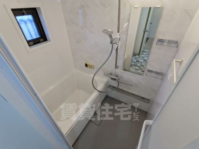 ルシエルJR向日町の風呂写真