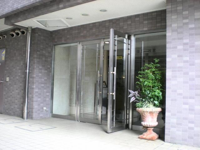 エントランス　堂々たるエントランス★