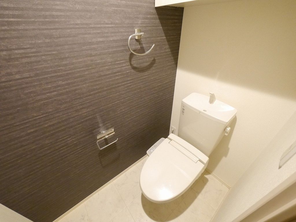パルティールIIA棟のトイレ写真
