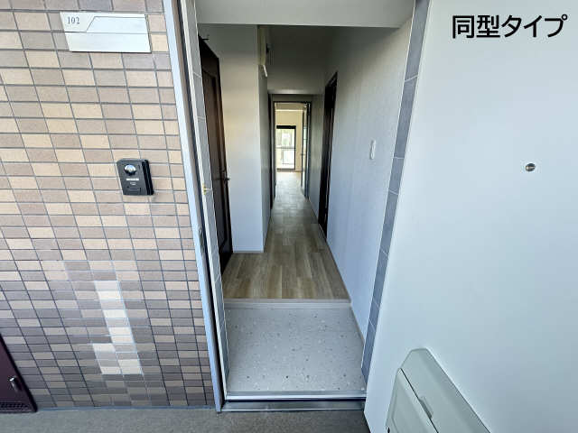 ルミエールの玄関写真