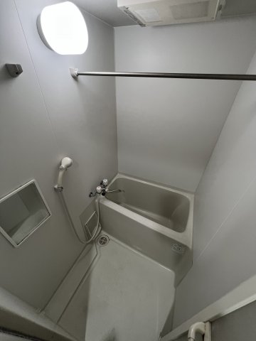 ＪＲ総武線 千葉駅 徒歩15分 4階建 築15年の風呂写真