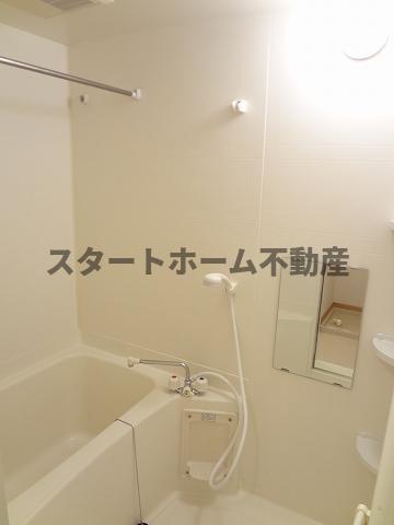 ＪＲ高徳線 勝瑞駅 徒歩47分 2階建 築24年の風呂写真