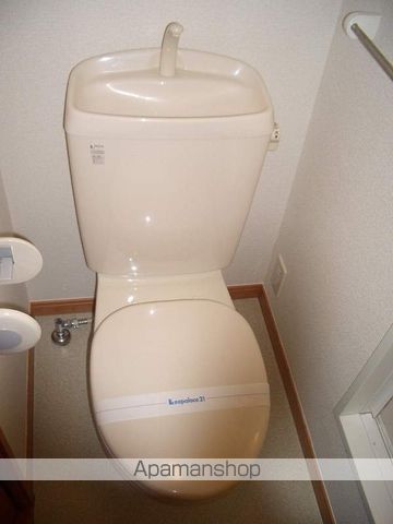 レオパレスひねもすのトイレ写真