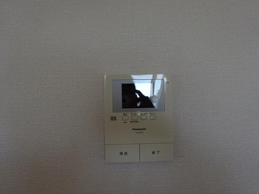 セキュリティ　カメラ付きインターホンがついて安心です。