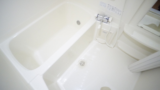 バス・シャワールーム　バス