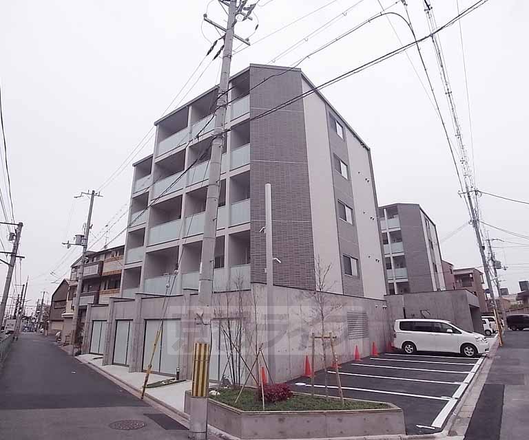 京都市左京区田中古川町のマンションの建物外観
