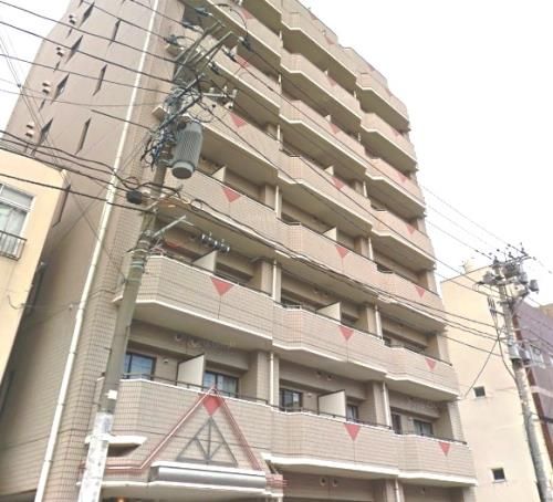 【新潟市中央区本町通５番町のマンションの建物外観】