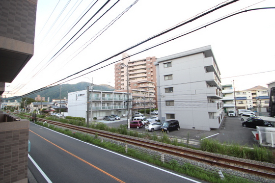 【広島市安佐南区八木のマンションの眺望】