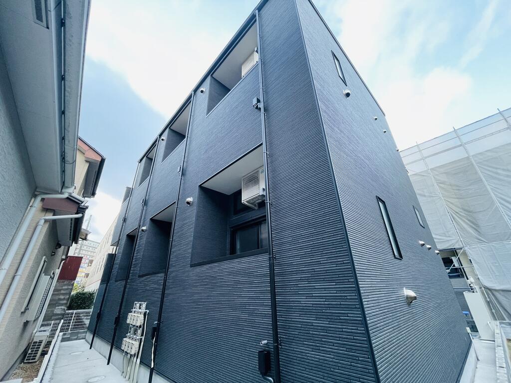 【Reve長町の建物外観】