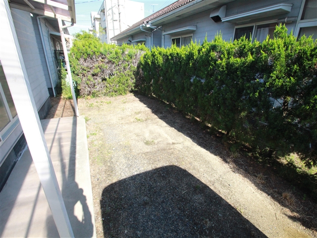 庭　専用庭です。