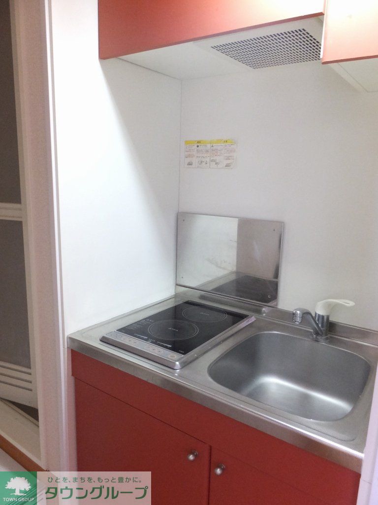 キッチン　２口ラジエントヒーター設置済みです。