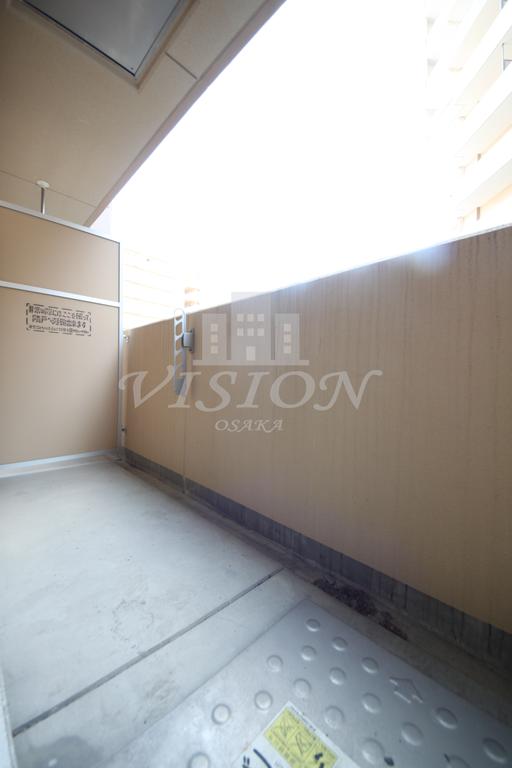 バルコニー　写真は別タイプとなります。