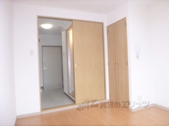 居室・リビング　洋室