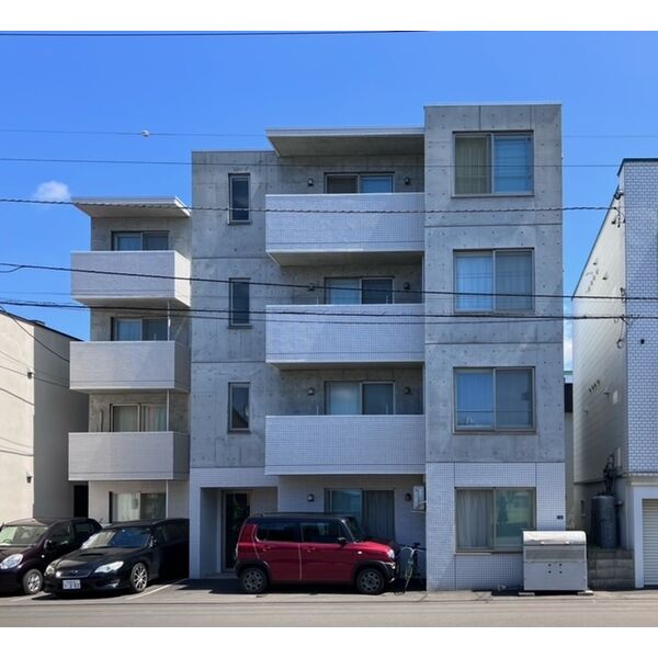 建物外観　外観は落ち着いています