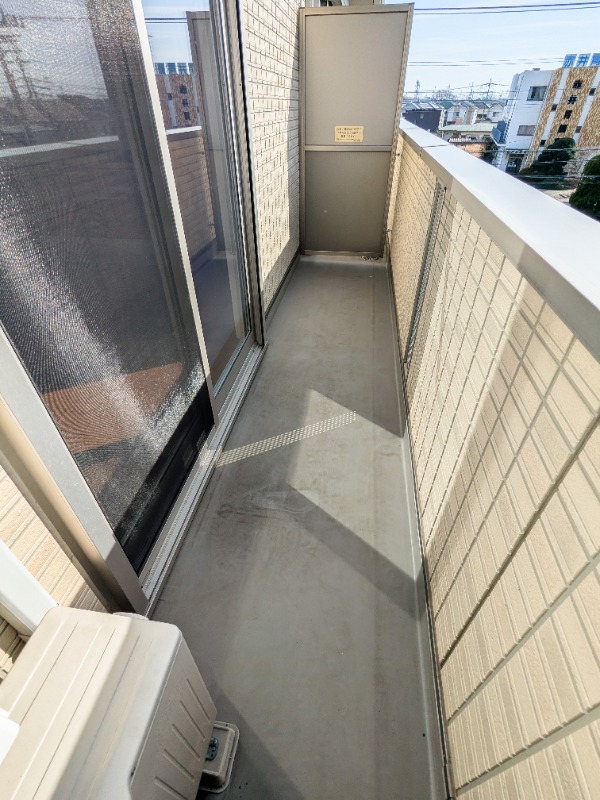 バルコニー　図面と現状に相違がある場合には現状を優先