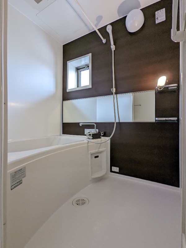 バス・シャワールーム　図面と現状に相違がある場合には現状を優先