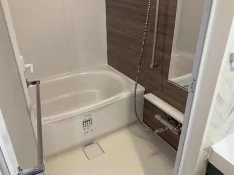 バス・シャワールーム　バス