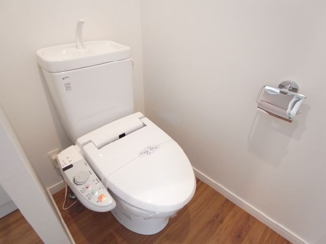 トイレ　ウォシュレット