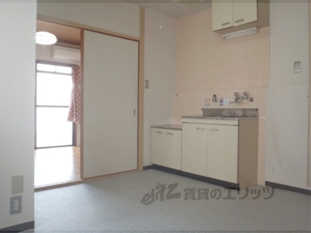 居室・リビング　居室