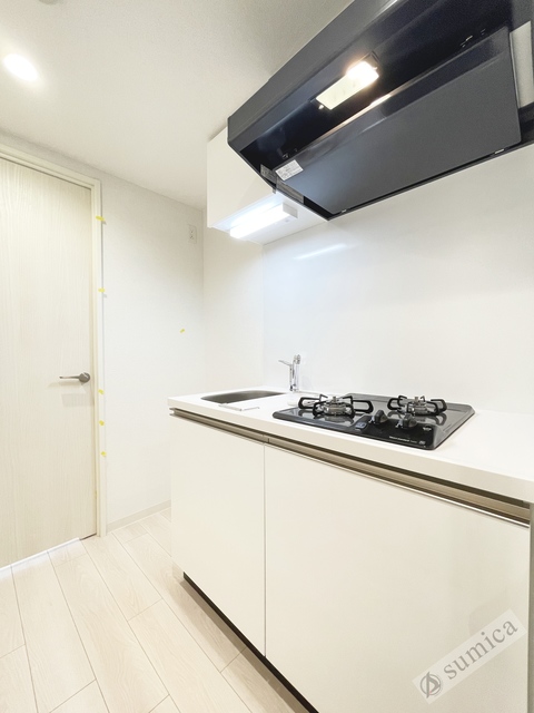 キッチン　ガス２口コンロ完備♪
