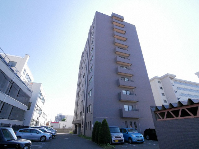 建物外観　経済的な天然ガス供給物件です☆