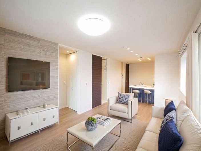 居室・リビング　CGで家具等を配置したもので家具等は含まれません