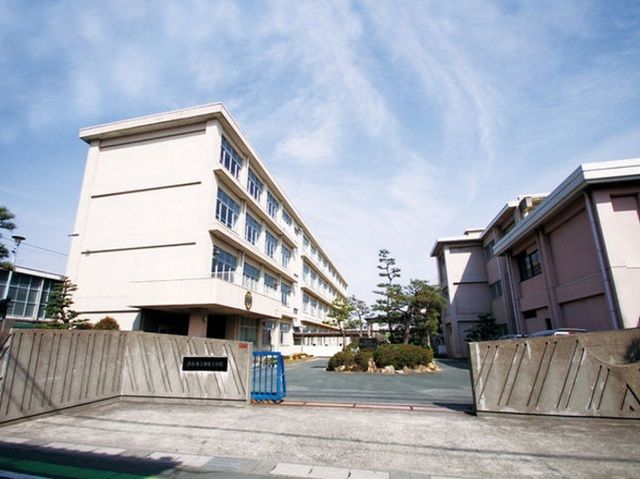 中学校　浜松市立相生小学校（中学校）まで400m