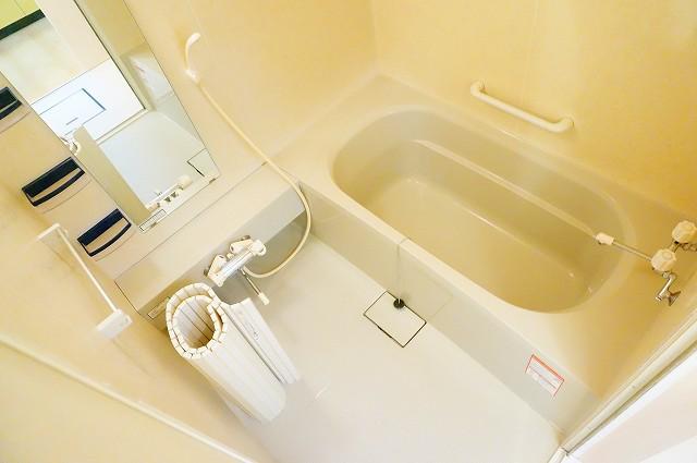 バス・シャワールーム　浴室