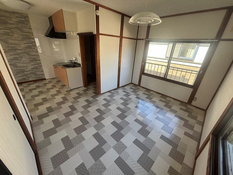 ハイツ中屋敷の居間写真