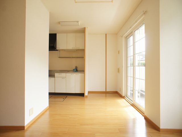 居室・リビング　快適に過ごせるエアコンが付いています♪