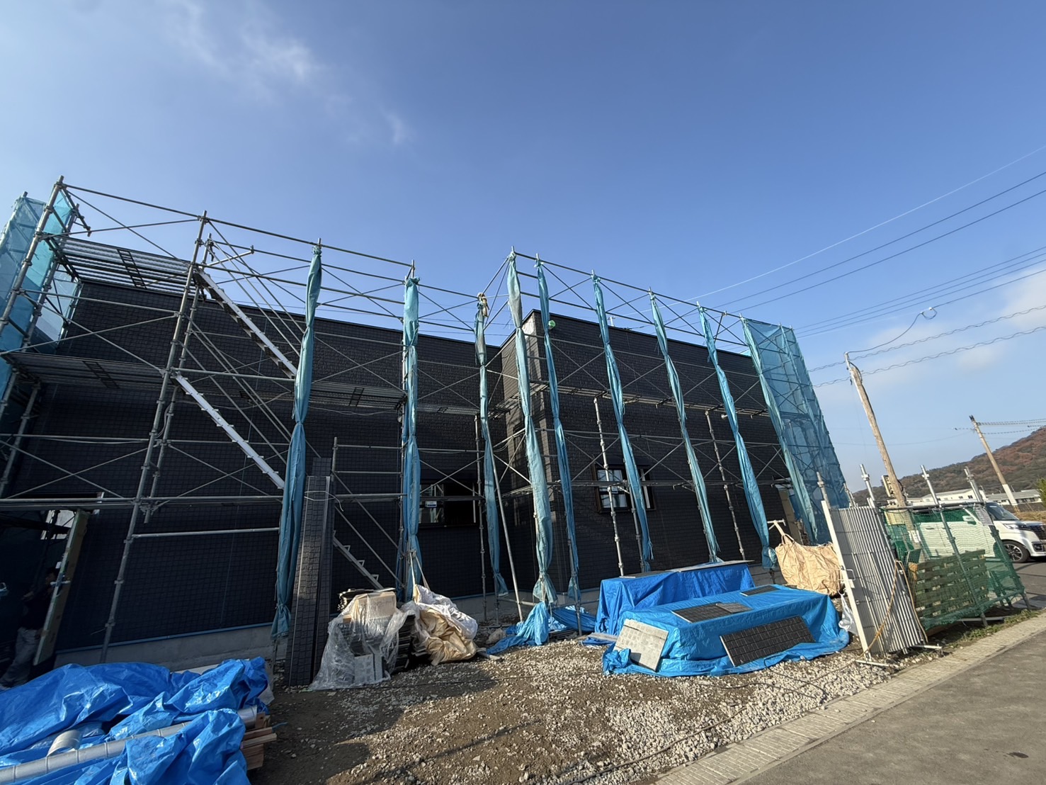 建物外観　建設中