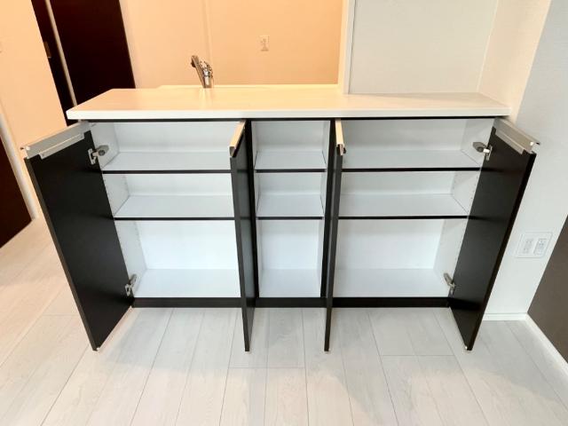 居室・リビング　カウンター下収納（イメージ）