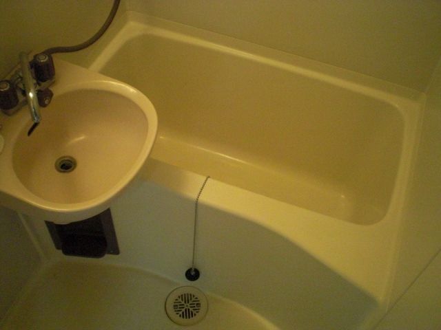 バス・シャワールーム　バス